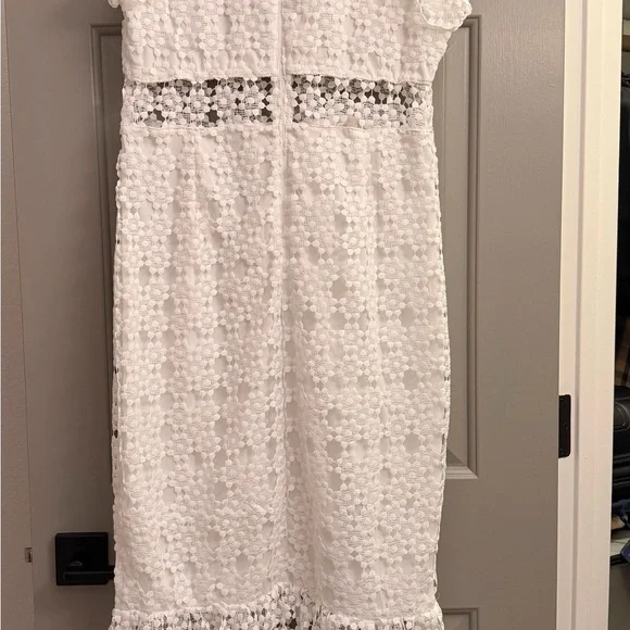 Petal & Pup Lauren Dress - Picture 4 of 5